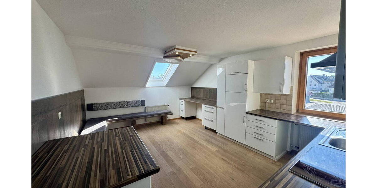 Etagenwohnung Bad Wörishofen Kirchdorf - 3 Zimmer, 85 m&sup2;, 850&euro; | Angebot:26290547