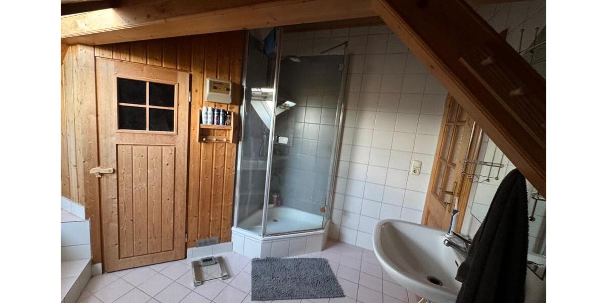 Dachgeschoßwohnung Taufkirchen - 3 Zimmer, 68 m&sup2;, 830&euro; | Angebot:25965593