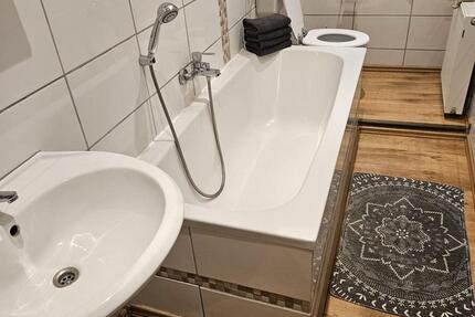 Wohnen auf Zeit Bedburg - 2 Zimmer, 65 m&sup2;, 30&euro; | Angebot:23196096