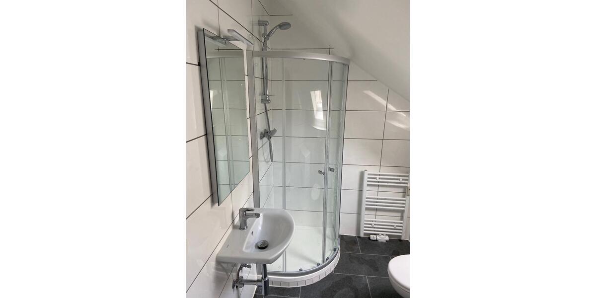 Dachgeschoßwohnung Mannheim Niederfeld - 1 Zimmer, 14 m&sup2;, 280&euro; | Angebot:25498322