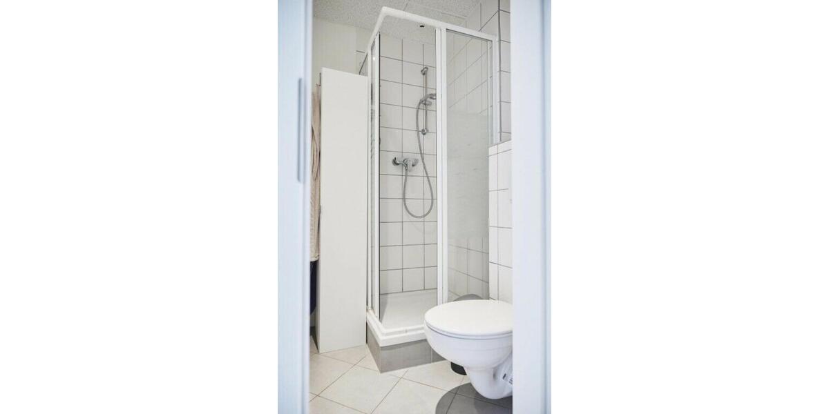 Wohnen auf Zeit Wuppertal Barmen - 20 Zimmer, 45 m&sup2;, 495&euro; | Angebot:25396726