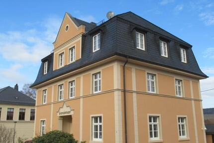 Sanierte 2-Raum-Wohnung im Erdgeschoss zur Vermietung in Blumenau 2 zimmer