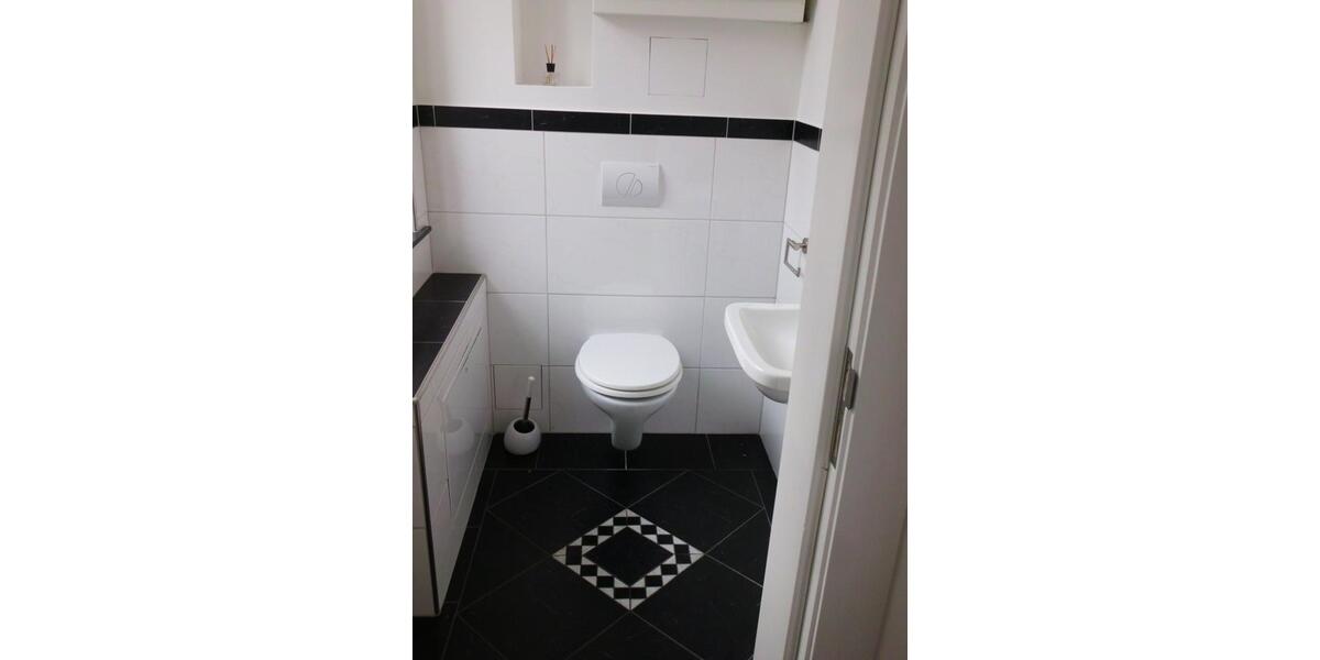 Einfamilienhaus Bad Segeberg - 7 Zimmer, 170 m&sup2;, 1.420&euro; | Angebot:25656290