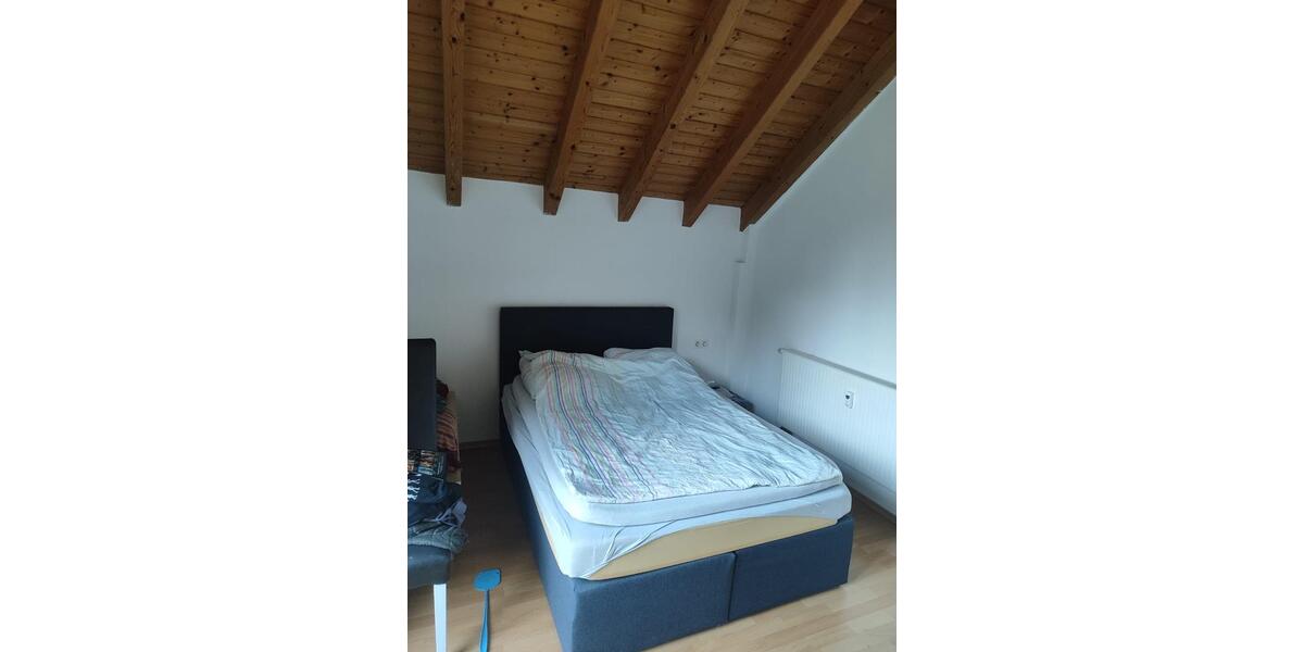Dachgeschoßwohnung Geislingen - 2 Zimmer, 50 m&sup2;, 500&euro; | Angebot:25614607
