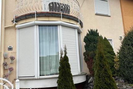 Wohnung Erlensee - 5 Zimmer, 160 m&sup2;, 1.700&euro; | Angebot:27622059