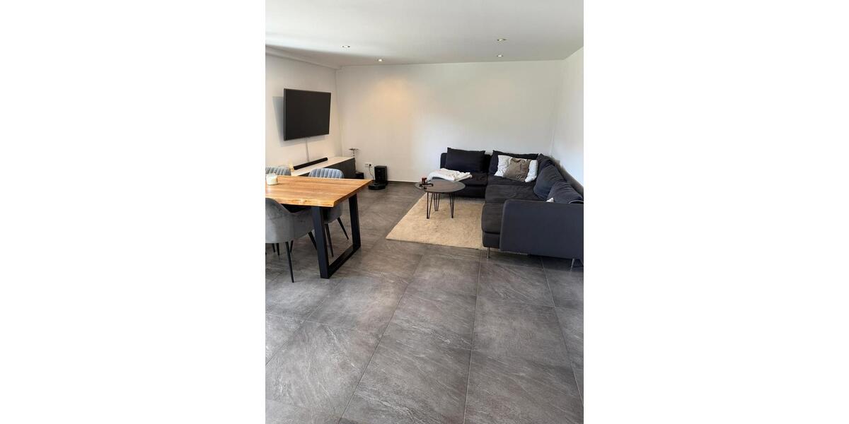 3,5 Zimmer Wohnung mit 95qm Wohnfläche u. Garten 3.5 zimmer