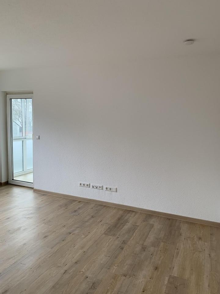 sanierte 3-Zimmer-Wohnung in zentraler Lage von Bietigheim – mit Balkon, Einbauküche und Stellplatz