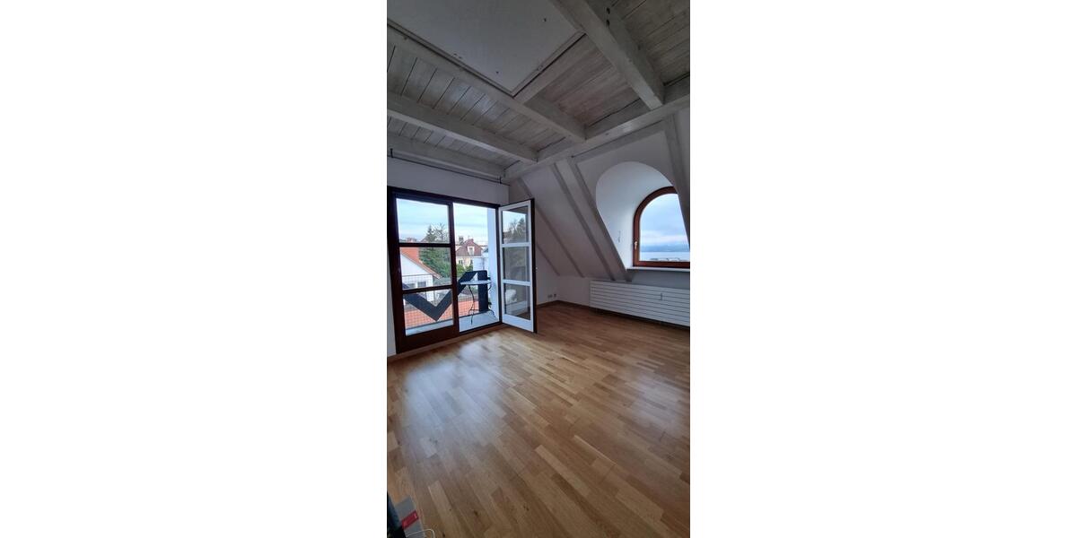 Dachgeschoßwohnung Konstanz - 1.5 Zimmer, 30 m&sup2;, 800&euro; | Angebot:24764281