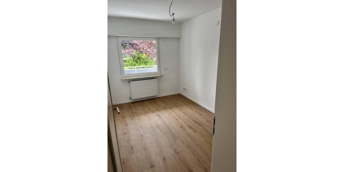 Reihenmittelhaus Neckargemünd - 4 Zimmer, 125 m&sup2;, 1.750&euro; | Angebot:26780187
