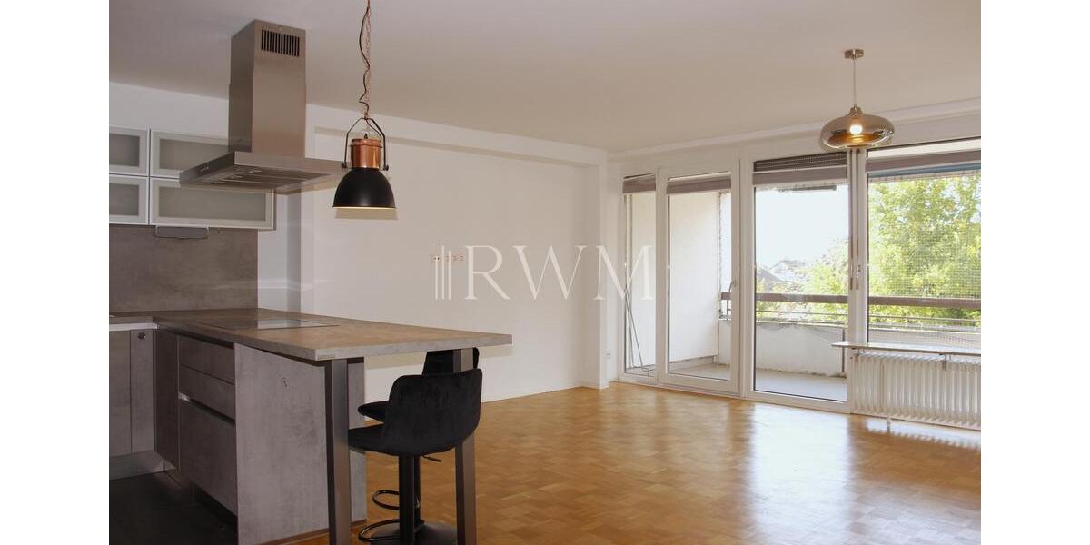 Helles Wohngefühl in Sillenbuch – renovierte 2,5-Zimmer-Wohnung mit Traumküche und Balkon 2 zimmer