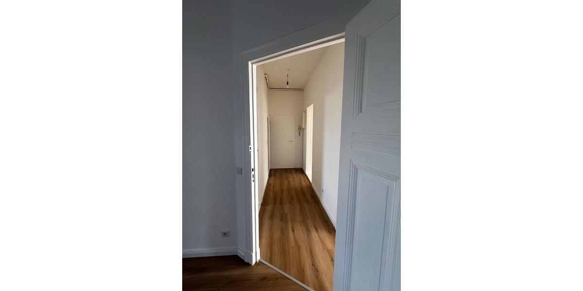 Erdgeschoßwohnung Nauen - 3 Zimmer, 81 m&sup2;, 1.172&euro; | Angebot:25943031