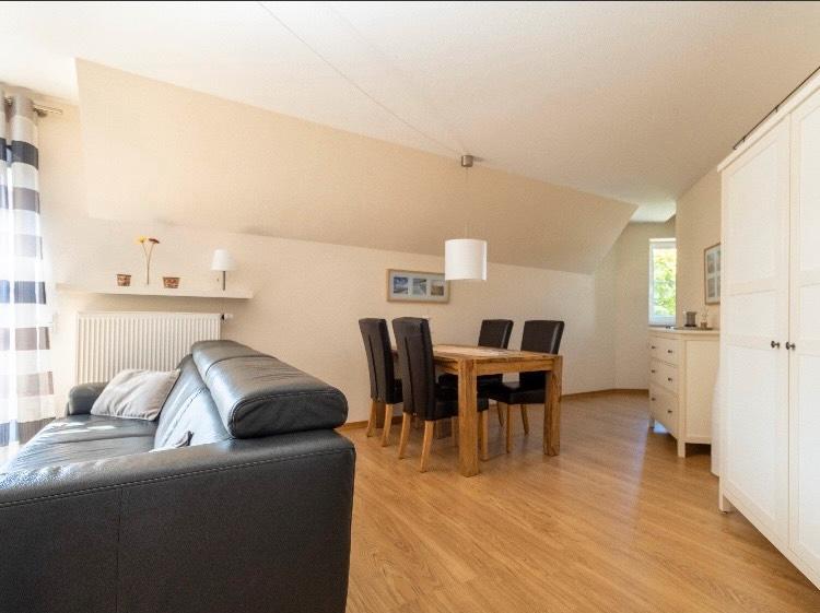Maisonettenwohnung Scharbeutz - 2 Zimmer, 70 m&sup2;, 1.300&euro; | Angebot:26700456