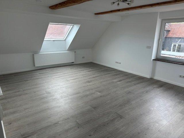 Dachgeschoßwohnung Bovenden - 2 Zimmer, 62 m&sup2;, 800&euro; | Angebot:26051411
