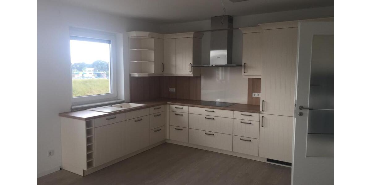 Etagenwohnung Schloß Holte-Stukenbrock Stukenbrock - 3 Zimmer, 107 m&sup2;, 950&euro; | Angebot:24727004