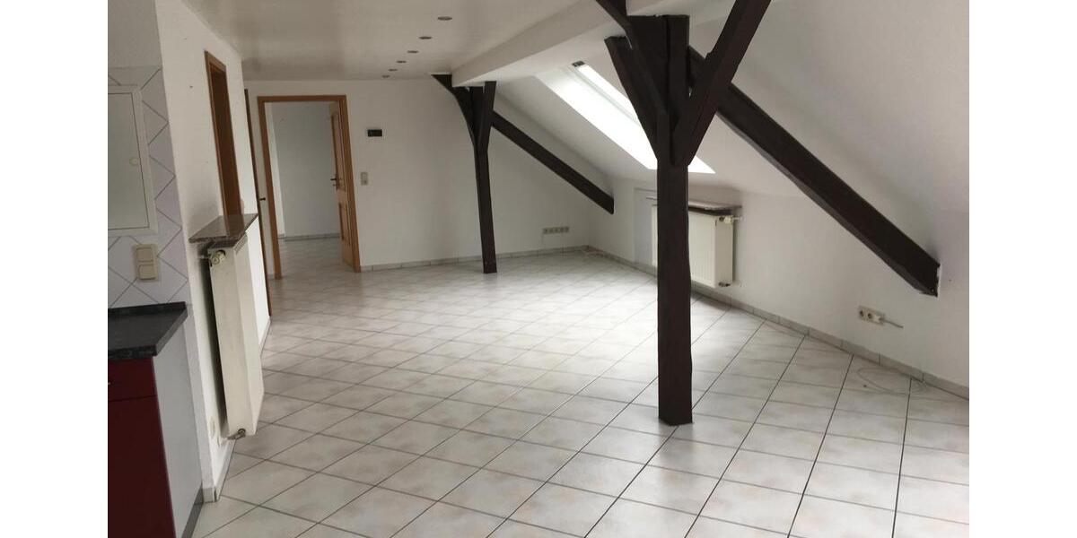 Dachgeschoßwohnung Saarbrücken St. Arnual - 2.5 Zimmer, 78 m&sup2;, 620&euro; | Angebot:26036137