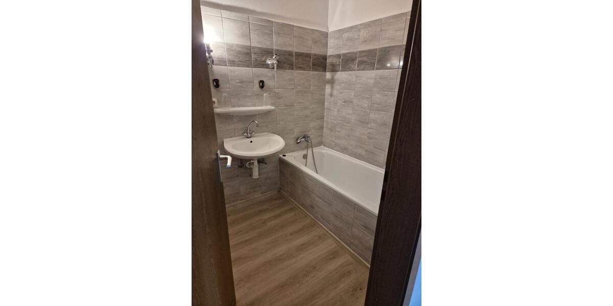 Erdgeschoßwohnung Waldsassen - 3 Zimmer, 70 m&sup2;, 500&euro; | Angebot:26548490