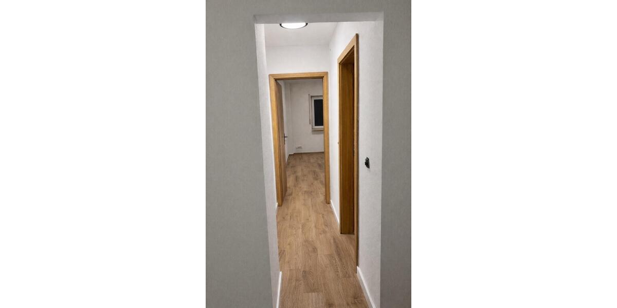 Etagenwohnung Gronau (Westfahlen) - 5 Zimmer, 1.300&euro; | Angebot:25893205