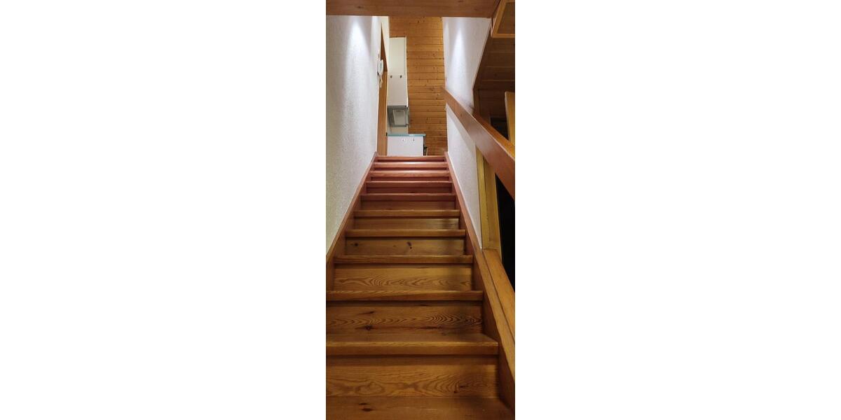 Dachgeschoßwohnung Villingen-Schwenningen Schwenningen - 2 Zimmer, 45 m&sup2;, 600&euro; | Angebot:25632672