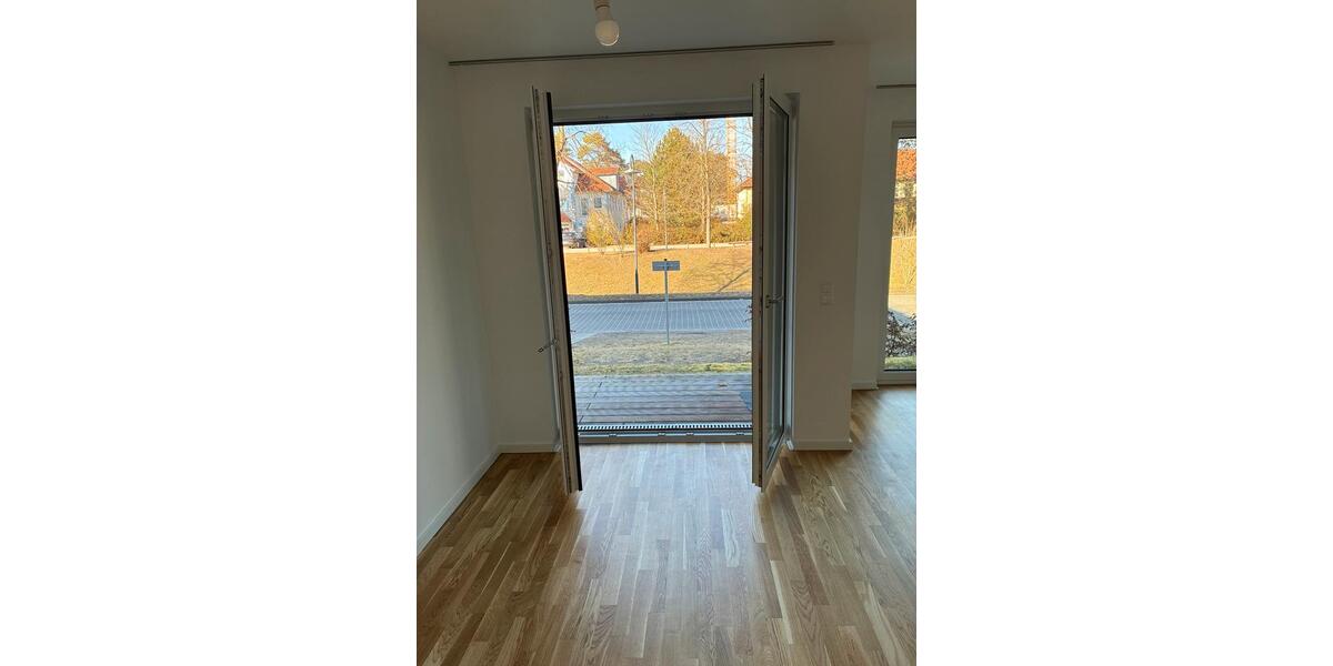 Erdgeschoßwohnung Bad Saarow - 2 Zimmer, 62 m&sup2;, 1.200&euro; | Angebot:25384207