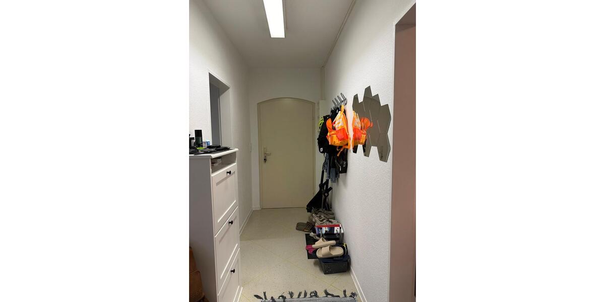 Erdgeschoßwohnung Ludwigshafen am Rhein Ludwigshafen-Hemshof - 2.5 Zimmer, 70 m&sup2;, 980&euro; | Angebot:25632398