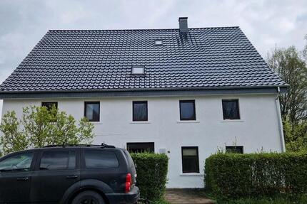 Wohnung Blomberg - 4 Zimmer, 75 m&sup2;, 450&euro; | Angebot:25083139