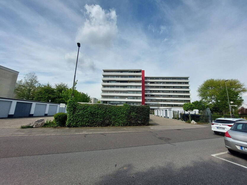 Barrierefreie 4 ZKB in FT, nähe Schulen, KiTa, Ärzte, Einkaufsmärkete, B9, Bushaltestelle, Strandbad