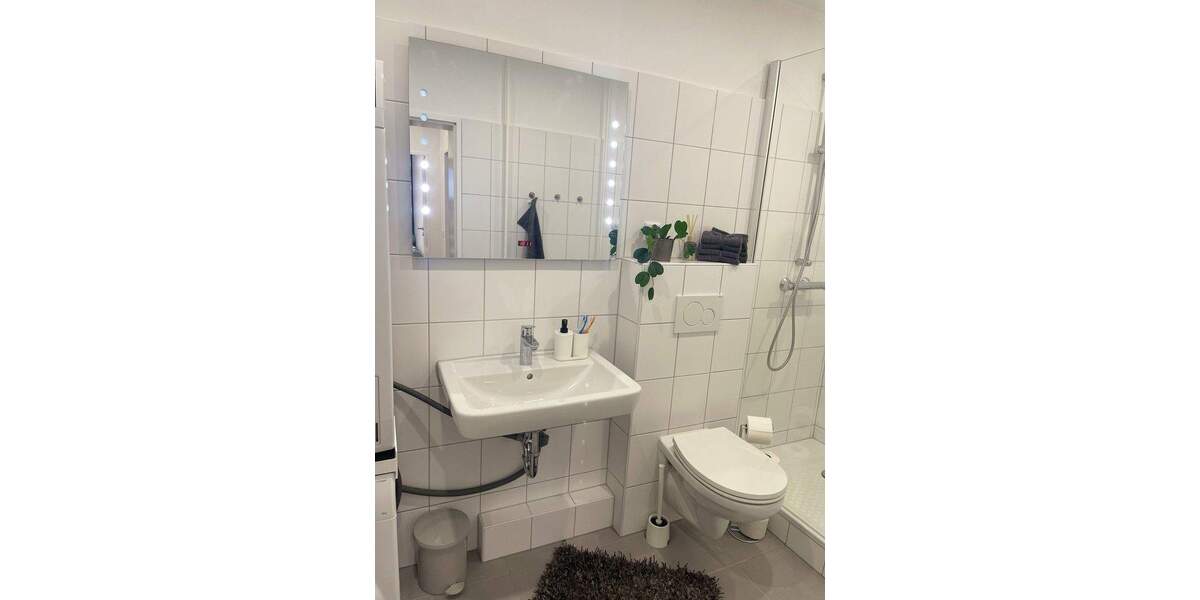 Etagenwohnung Hamburg Rahlstedt - 5 Zimmer, 118 m&sup2;, 3.990&euro; | Angebot:25657547