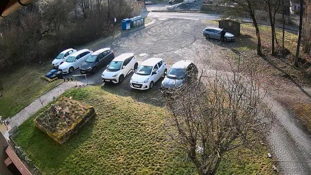 Dachgeschoßwohnung Neuenmarkt - 1 Zimmer, 35 m&sup2;, 565&euro; | Angebot:25964495