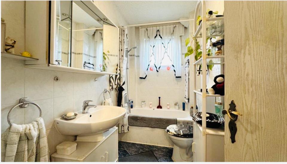 Etagenwohnung Babenhausen - 3 Zimmer, 85 m&sup2;, 1.090&euro; | Angebot:24377850