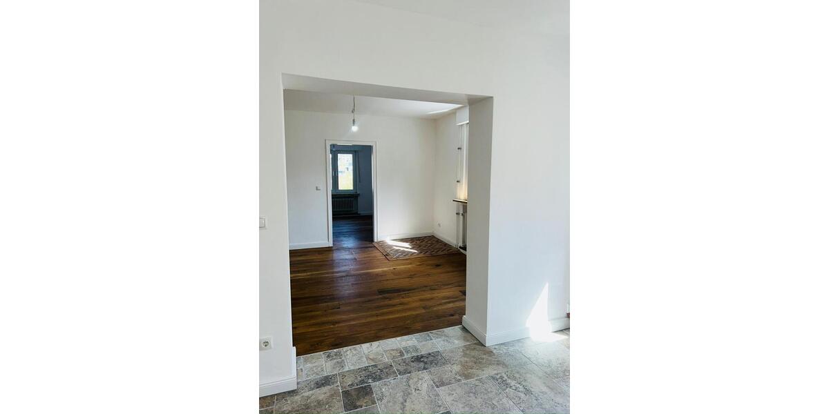Erdgeschoßwohnung Sundern (Sauerland) - 2 Zimmer, 76 m&sup2;, 800&euro; | Angebot:26689314