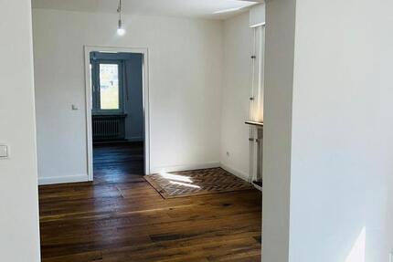 Wohnung Sundern (Sauerland) - 2 Zimmer, 76 m&sup2;, 800&euro; | Angebot:26689314