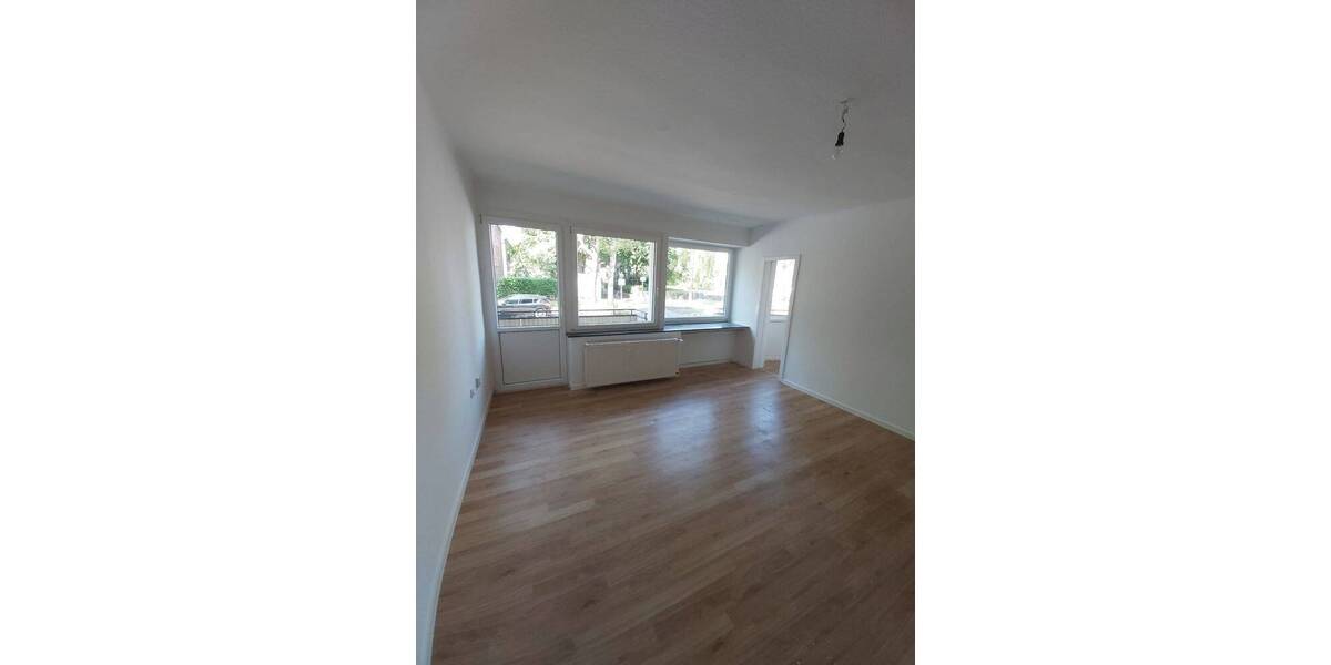 Etagenwohnung Wilhelmshaven Innenstadt - 2 Zimmer, 67 m&sup2;, 399&euro; | Angebot:25775004