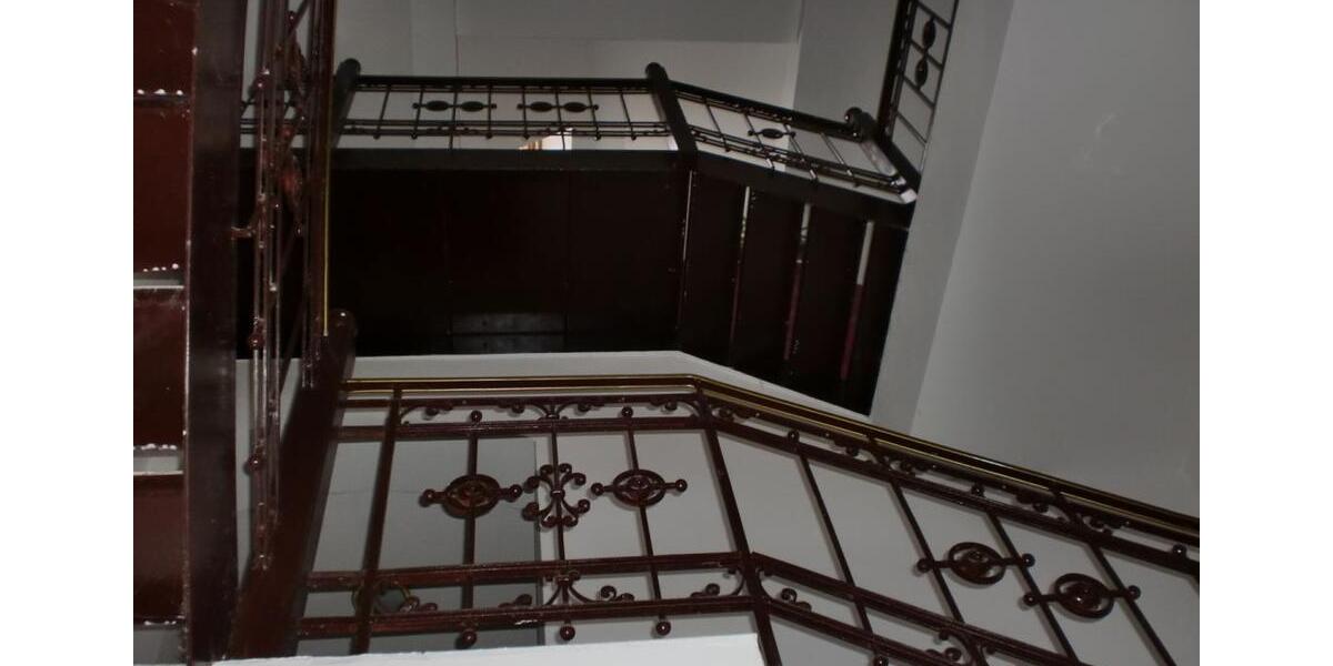 Dachgeschoßwohnung Strehla - 2 Zimmer, 50 m&sup2;, 300&euro; | Angebot:26553832