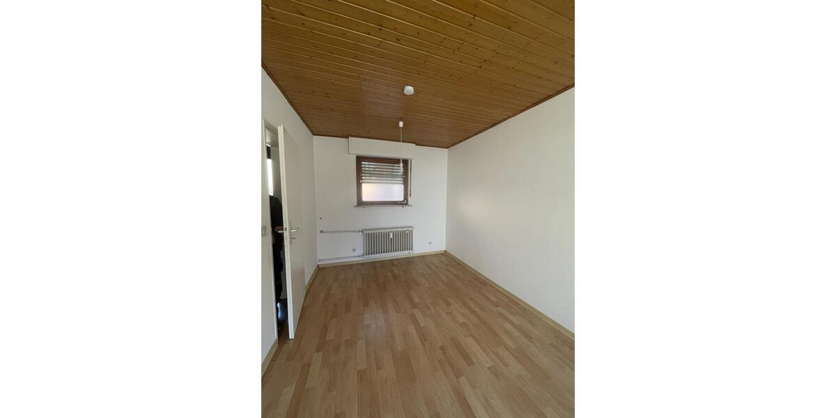 Etagenwohnung Lahnstein - 2 Zimmer, 45 m&sup2;, 320&euro; | Angebot:26237369