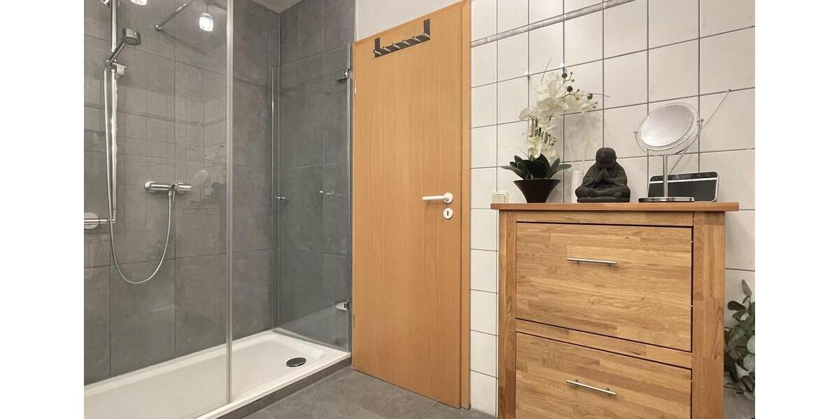 Wohnen auf Zeit Wedel - 1.5 Zimmer, 47 m&sup2;, 1.390&euro; | Angebot:25636457