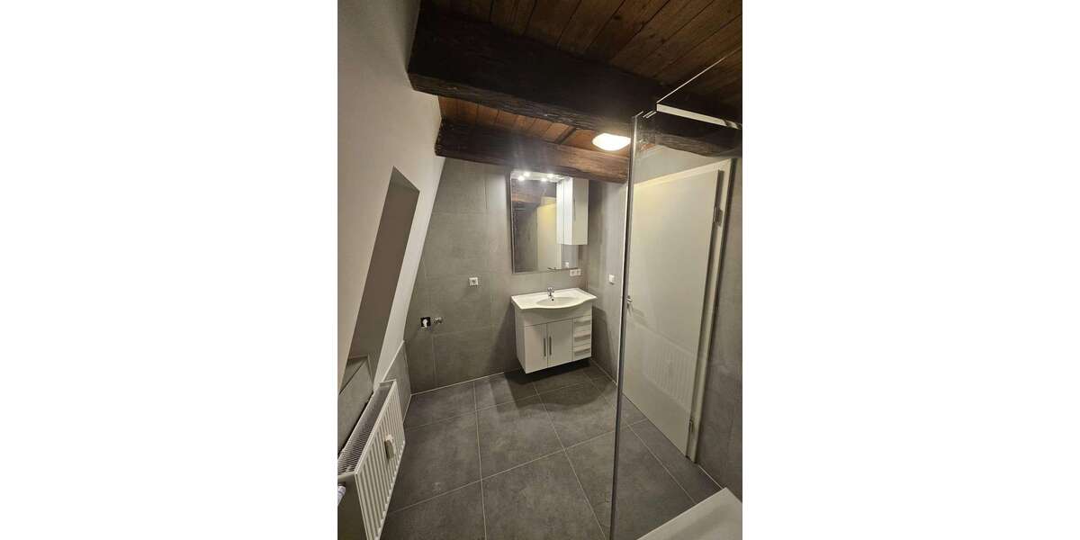 Etagenwohnung Mundelsheim Schreyerhof - 3 Zimmer, 75 m&sup2;, 1.000&euro; | Angebot:27069019