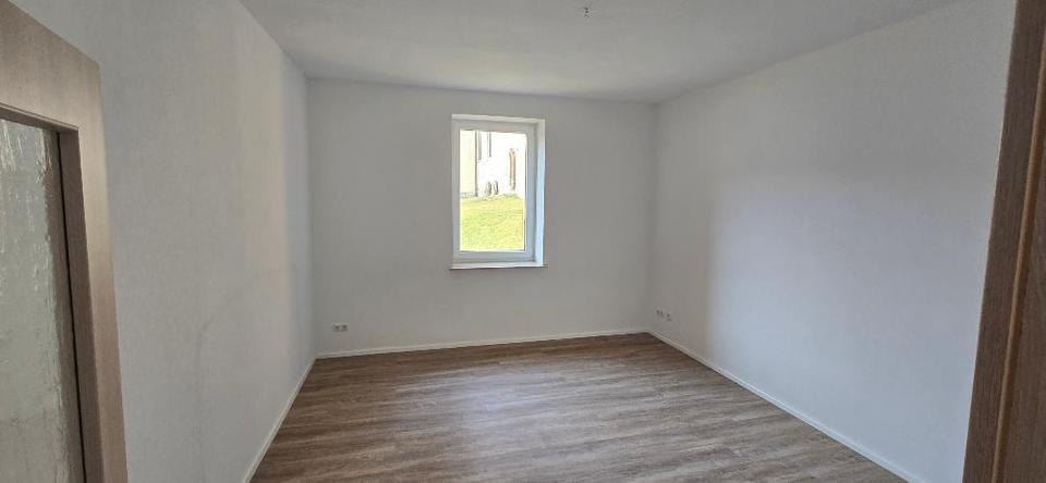 Erdgeschoßwohnung Querfurt - 2 Zimmer, 60 m&sup2;, 390&euro; | Angebot:24690920