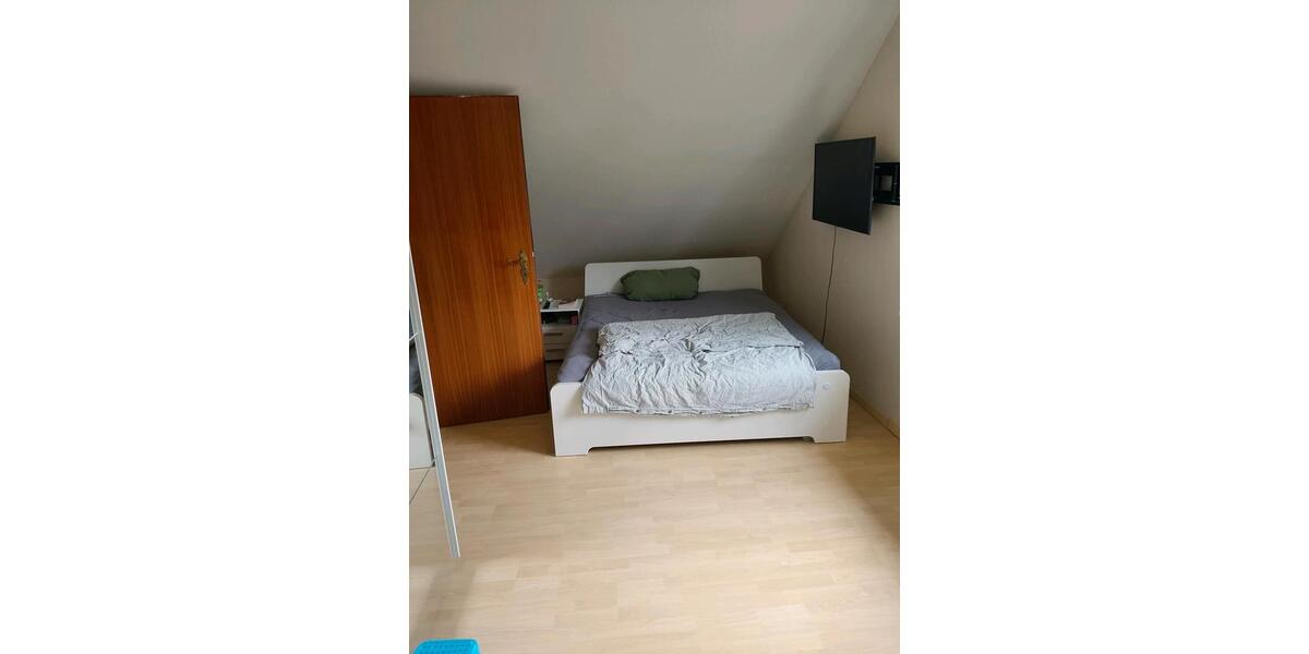 Dachgeschoßwohnung Bretzfeld - 2 Zimmer, 58 m&sup2;, 640&euro; | Angebot:26033377