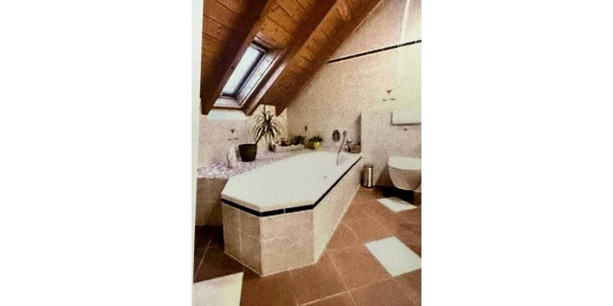 Doppelhaushälfte Wallertheim - 5 Zimmer, 180 m&sup2;, 1.650&euro; | Angebot:26048751