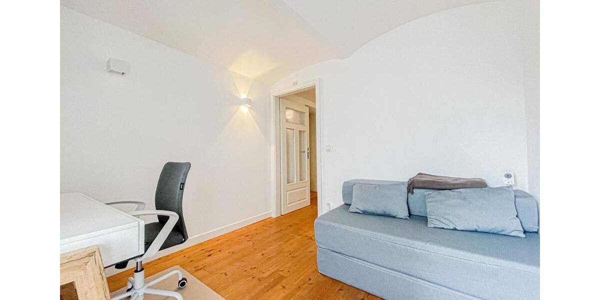Wohnen auf Zeit Wuppertal Elberfeld - 5 Zimmer, 137 m&sup2;, 1.300&euro; | Angebot:25650104