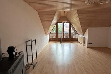 Helle 3,5-Zimmer Dachgeschosswohnung in Ried mit Balkon zimmer