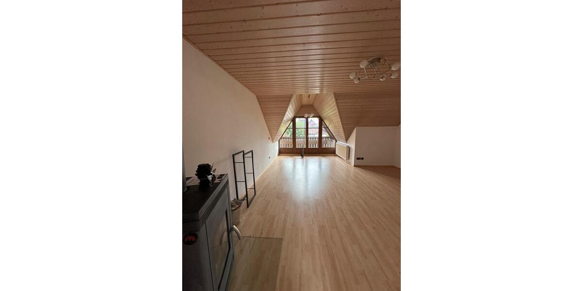 Helle 3,5-Zimmer Dachgeschosswohnung in Ried mit Balkon zimmer