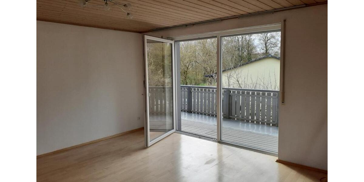 Dachgeschoßwohnung Parsberg - 4.5 Zimmer, 115 m&sup2;, 1.000&euro; | Angebot:26611693
