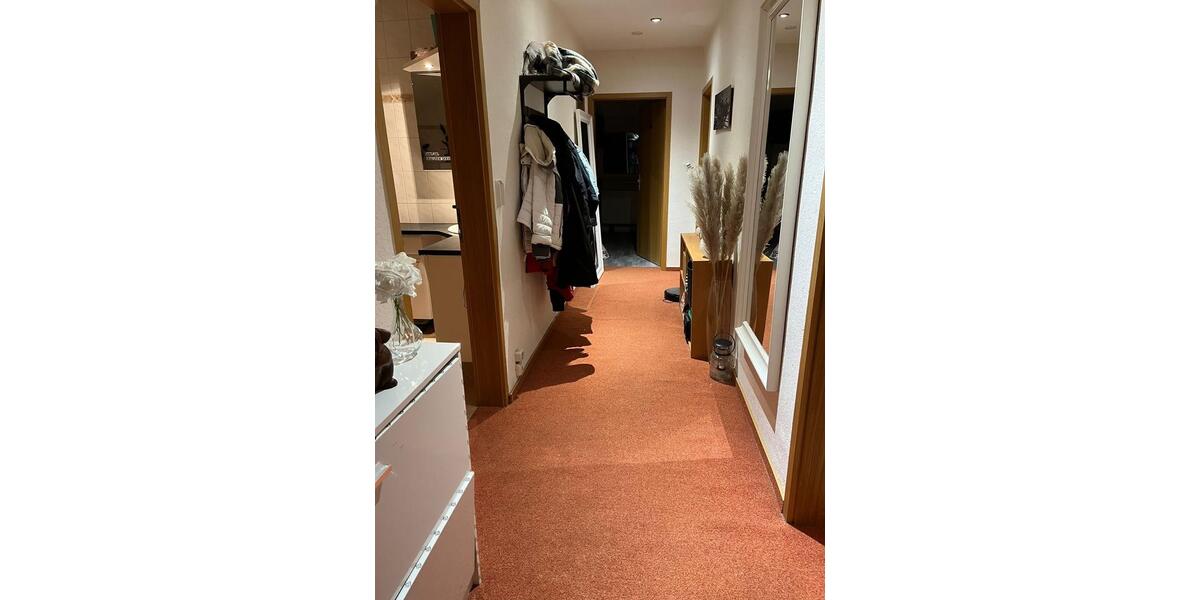 Dachgeschoßwohnung Bad Tabarz - 3 Zimmer, 75 m&sup2;, 480&euro; | Angebot:26382574
