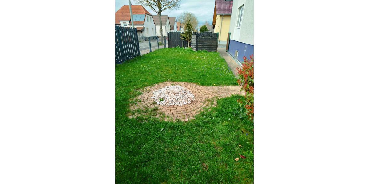 Dachgeschoßwohnung Wölfersheim - 4 Zimmer, 85 m&sup2;, 950&euro; | Angebot:26466653
