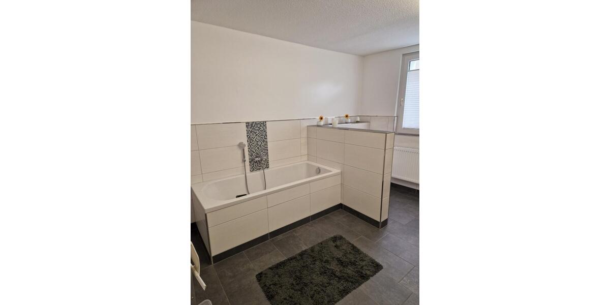 Wohnen auf Zeit Brandenburg an der Havel Bahnhofsvorstadt - 6 Zimmer, 146 m&sup2;, 516&euro; | Angebot:25964546