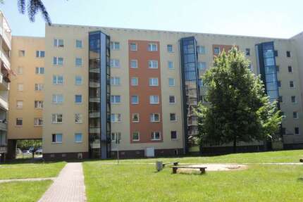 Wohnung zum Mieten in Magdeburg 193 € 35.09 m² 1 zimmer