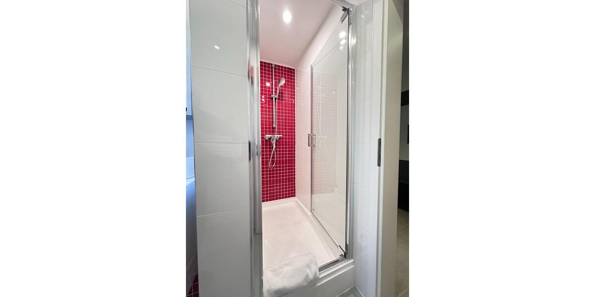 Wohnen auf Zeit Essen Südviertel - 3 Zimmer, 67 m&sup2;, 2.100&euro; | Angebot:26311546
