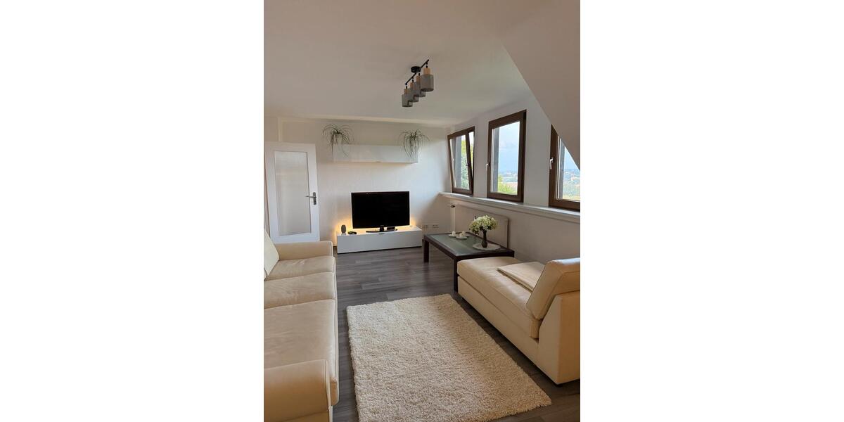 Dachgeschoßwohnung Hattingen - 3 Zimmer, 71 m&sup2;, 900&euro; | Angebot:24639609