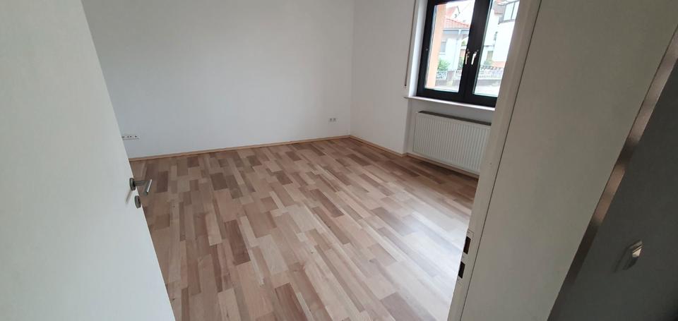 Doppelhaushälfte Dielheim - 5 Zimmer, 150 m&sup2;, 1.070&euro; | Angebot:26542581